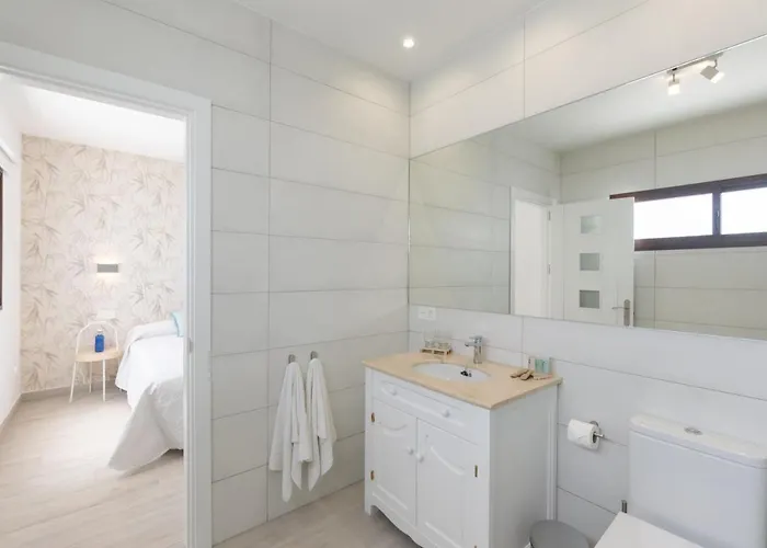 Sea Breeze Callao فيلة بلايا بلانكا