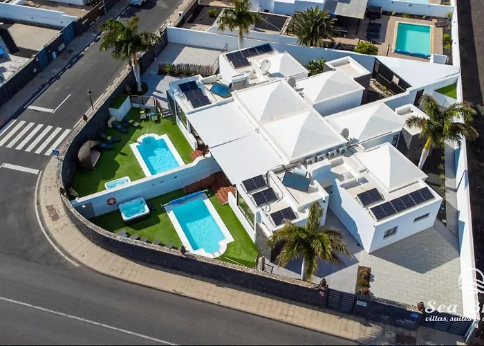 Sea Breeze Callao بلايا بلانكا